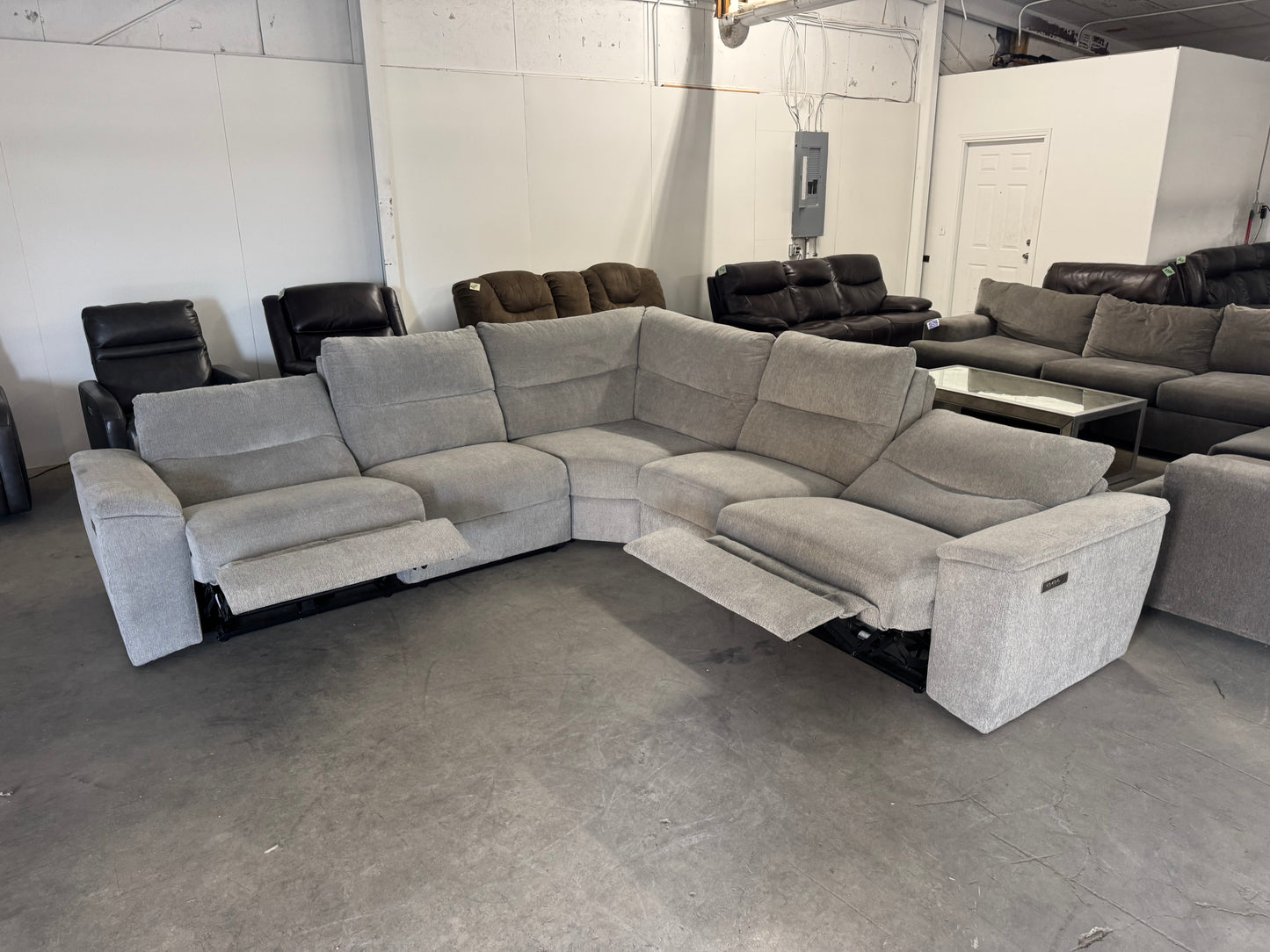 LIKE NEW Gray Fabric Reclining Sectional Sofa with 2 Electric Recliners