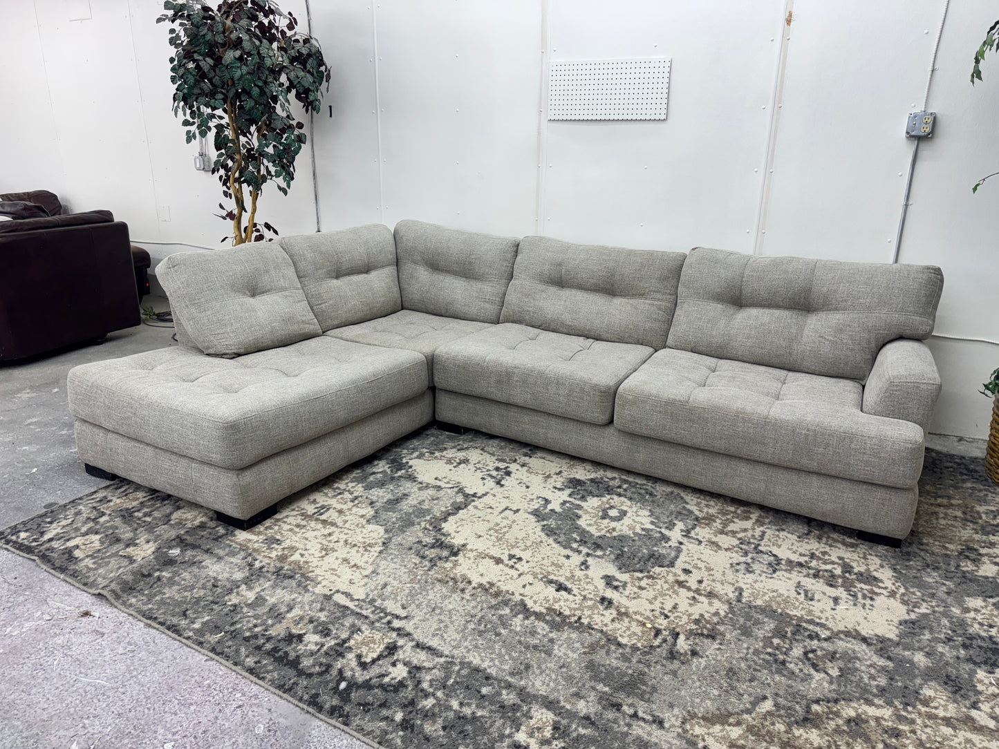 Gray L Shape Sectional Couch with Tufted Cushions