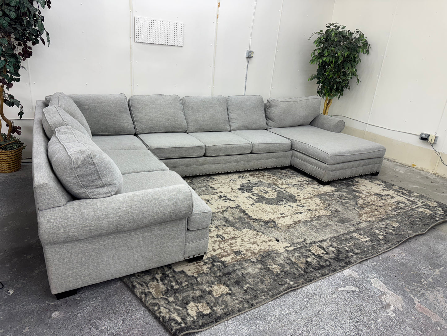 Light Gray U Shape Sectional Couch
