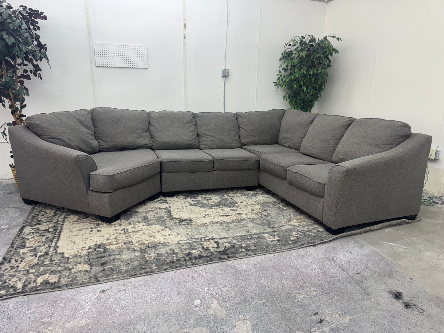 Tweed Gray L Shape Sectional Sofa with Cuddler