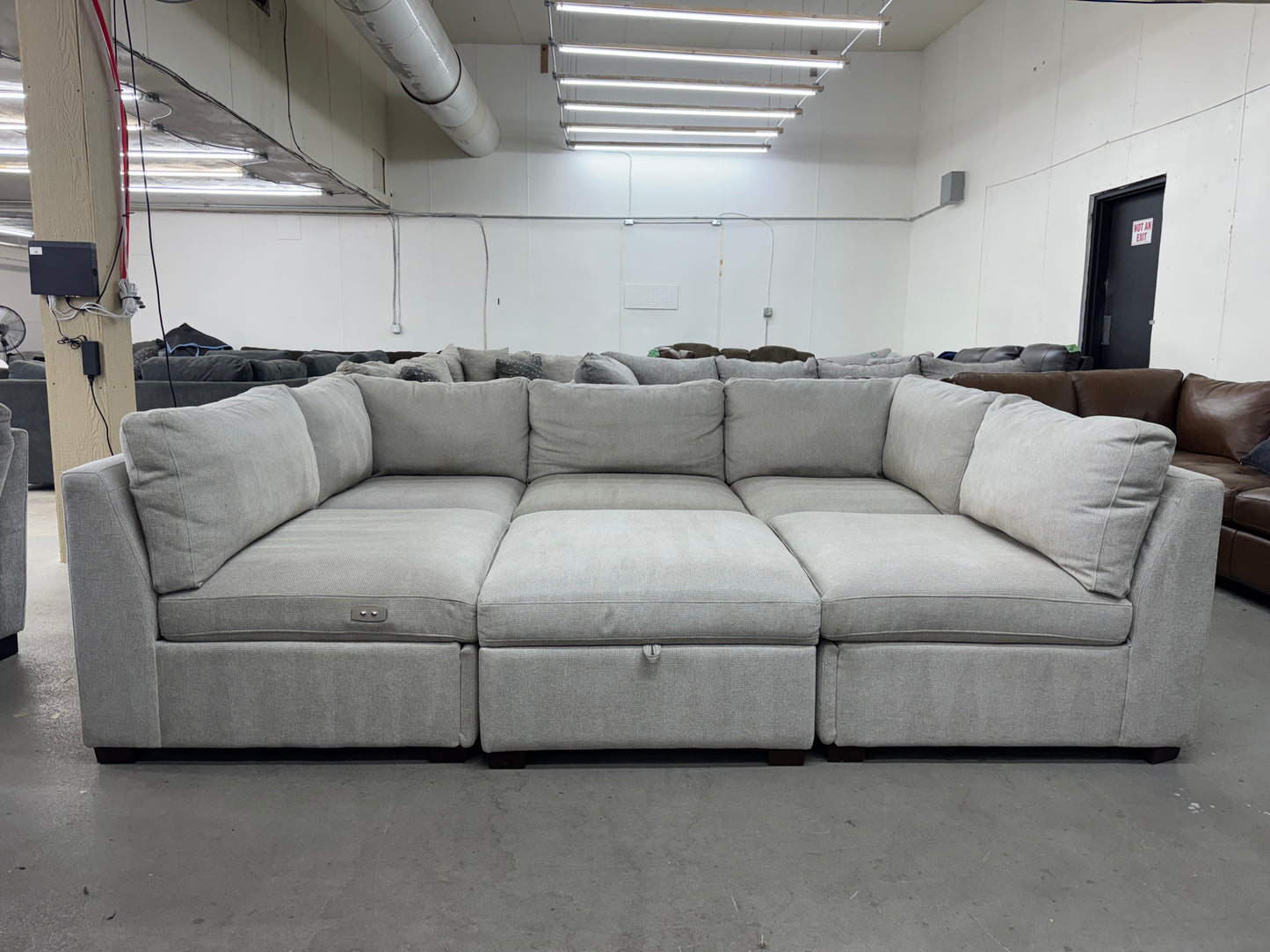 Off-White 6 Piece Modular Sofa w/ 1 Recliner & Storage Ottoman