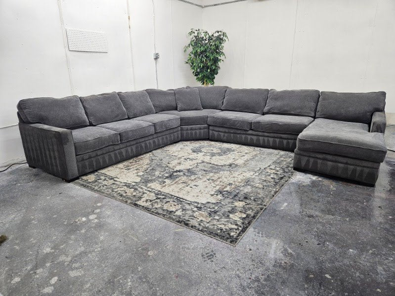 Absolute Monster Gray U Shape Sectional
