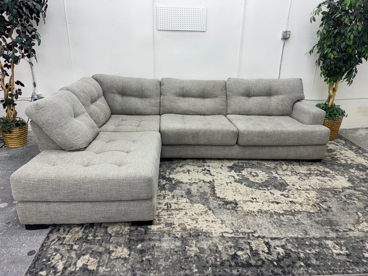 Gray L Shape Sectional Couch with Tufted Cushions