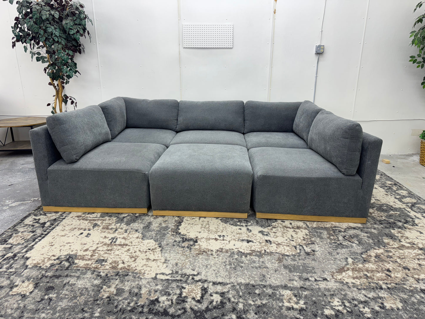 Gorgeous Gray 6-Piece Modular Mid Century Modern Sectional Couch