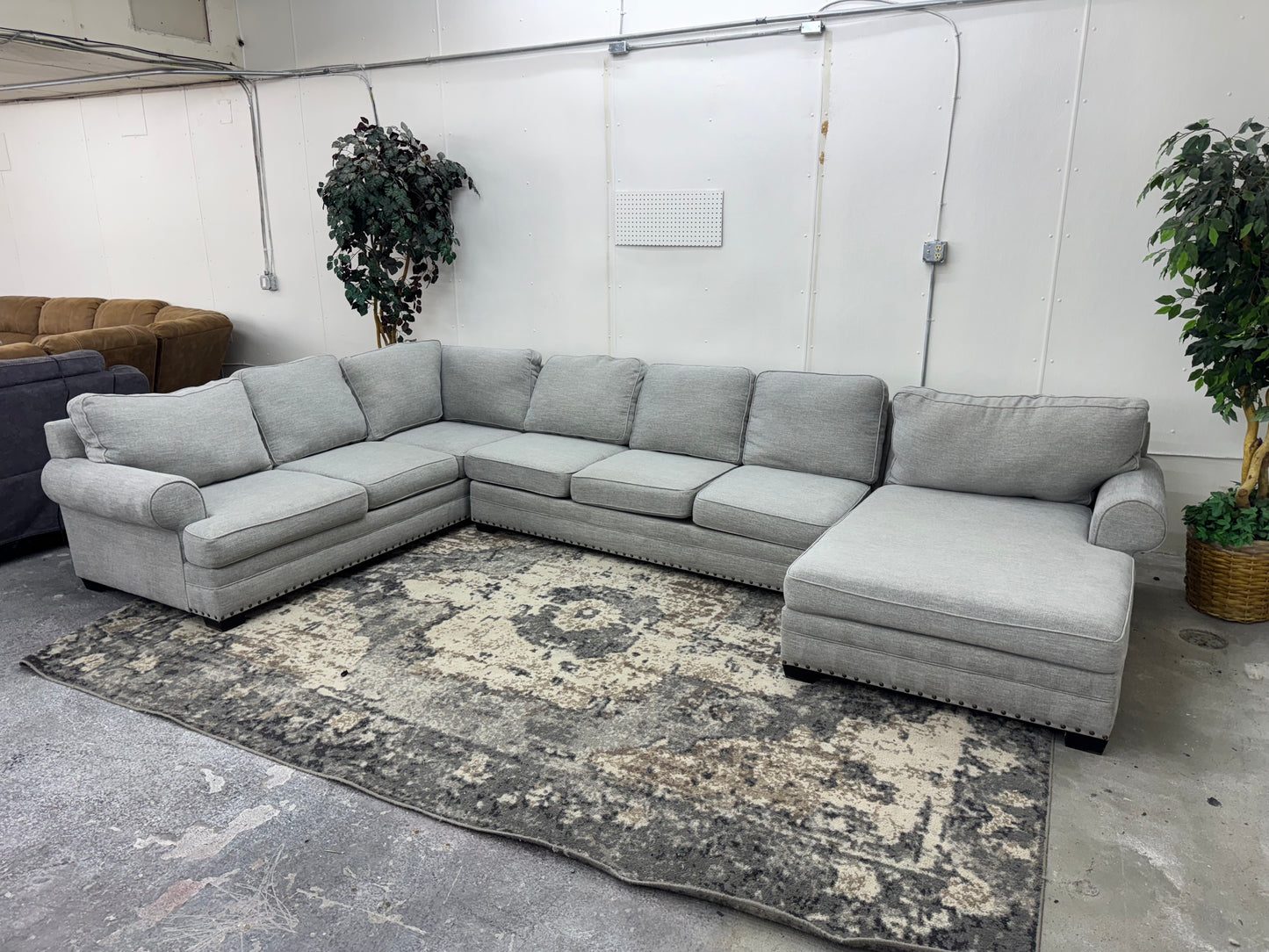Light Gray U Shape Sectional Couch