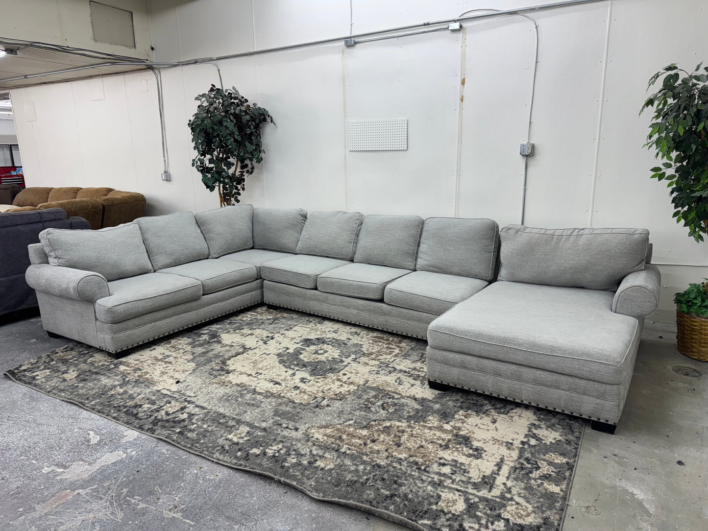 Light Gray U Shape Sectional Couch