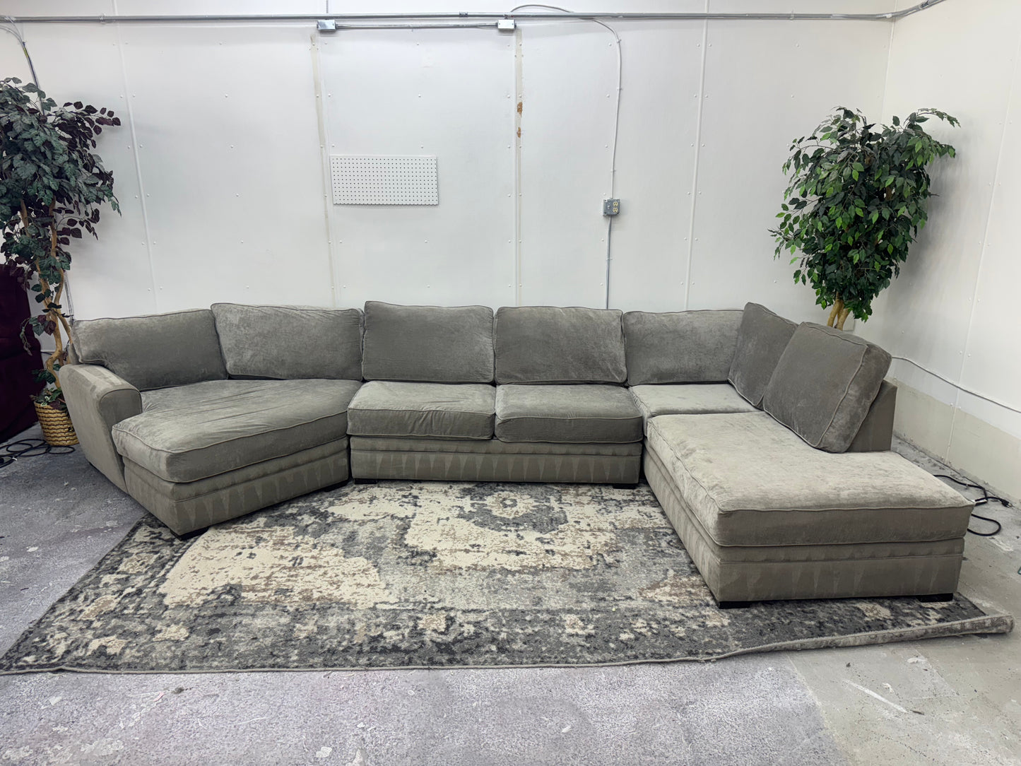 Sectional Couch – Gray L Shape Sectional Sofa with Cuddler