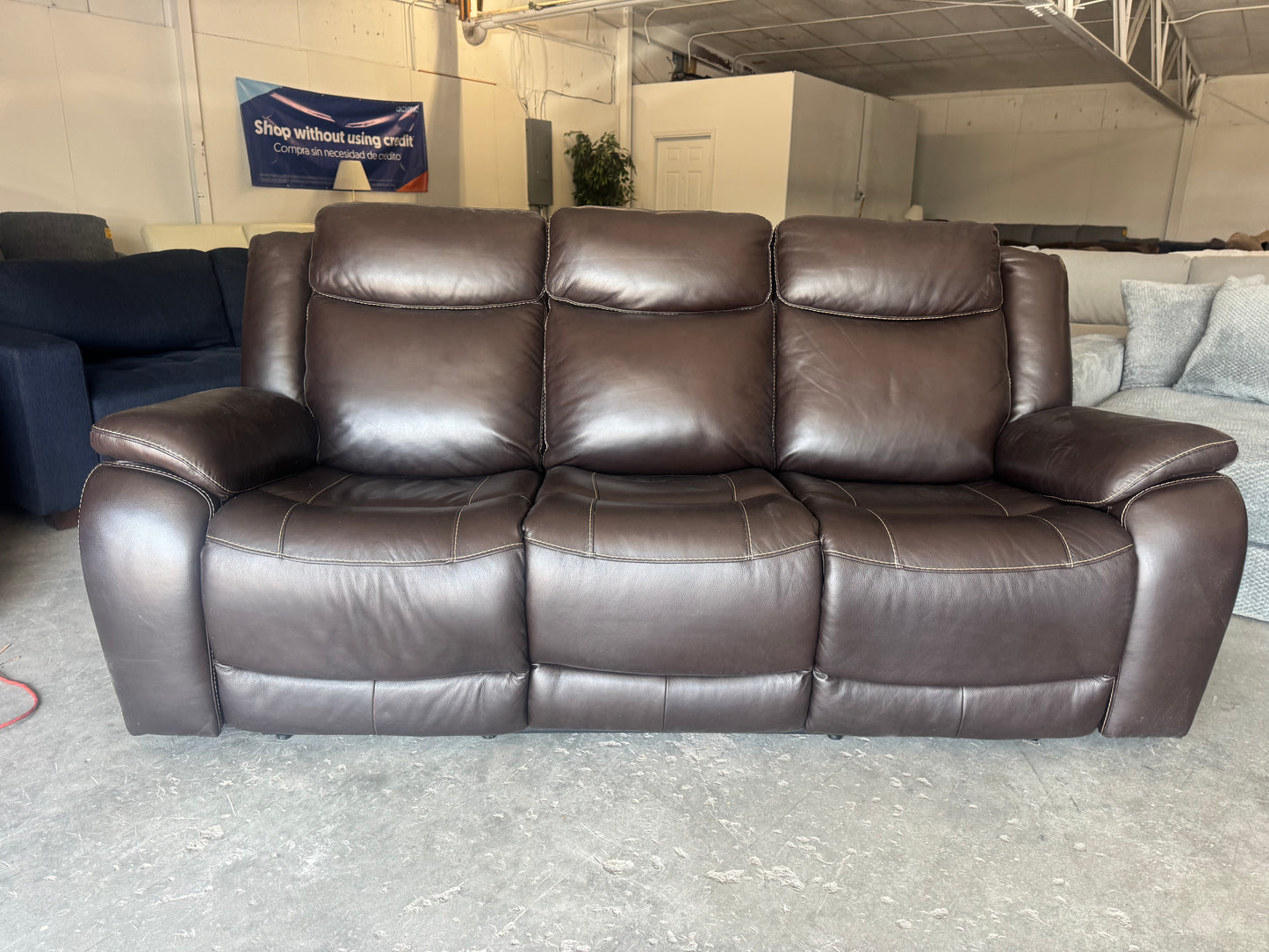 Leather Power Reclining Sofa – Gilman Creek Harvey with Power Headrests