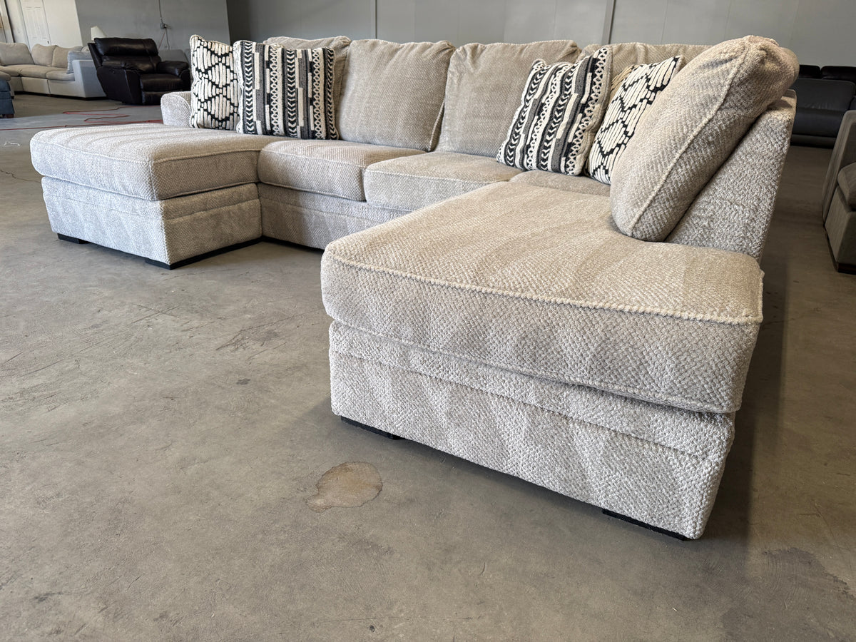 Plush Light Gray U-Shaped Sofa with Dual Chaise Lounges
