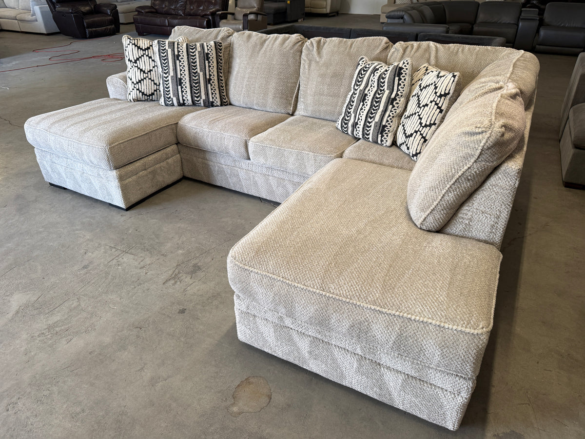 Plush Light Gray U-Shaped Sofa with Dual Chaise Lounges