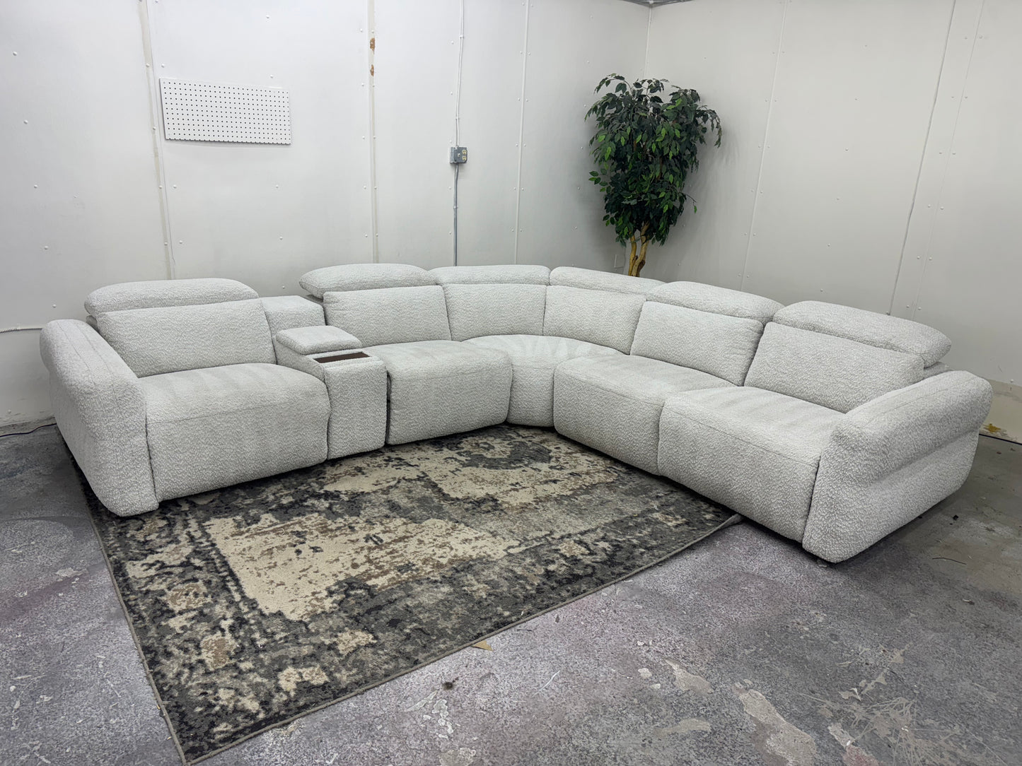 LIKE NEW Plush White 6-Piece Modular Reclining Sectional Sofa