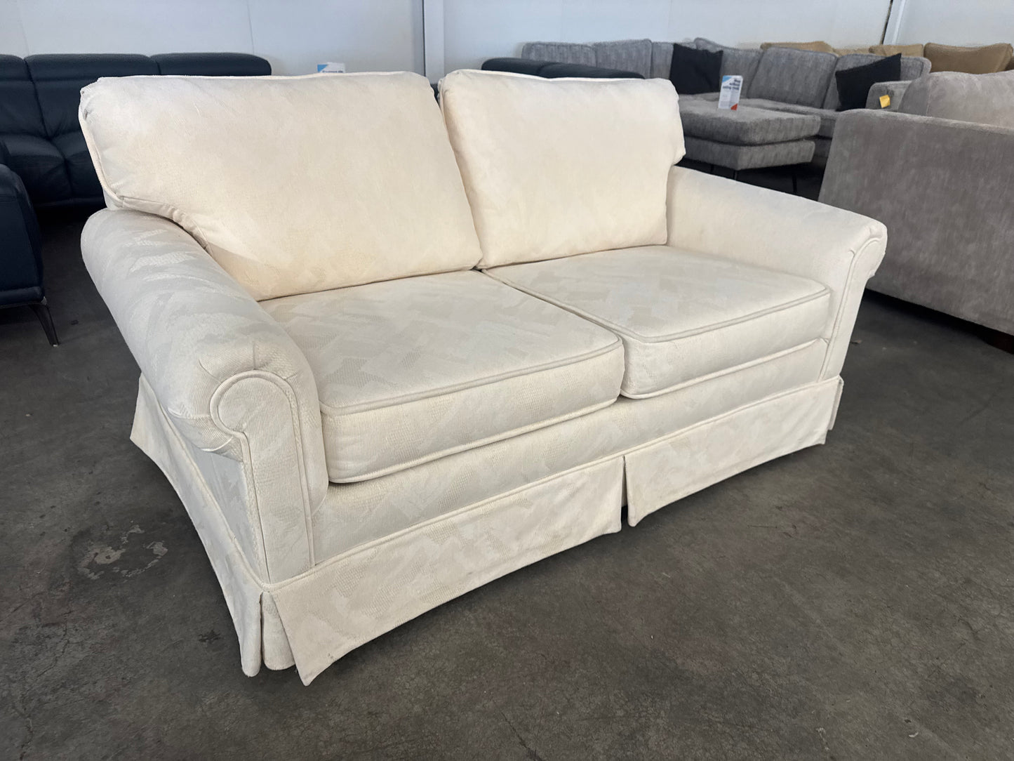 Pristine Vintage Cream Loveseat with Skirted Base