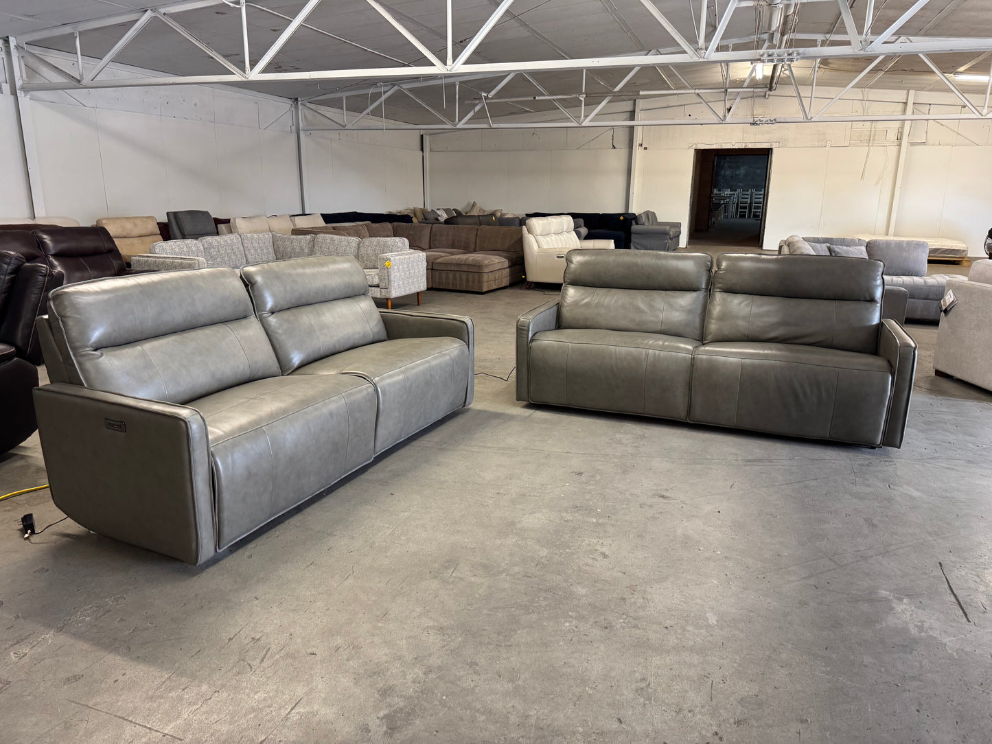 Henredon Keira Leather Zero-Gravity Power Reclining Sofa