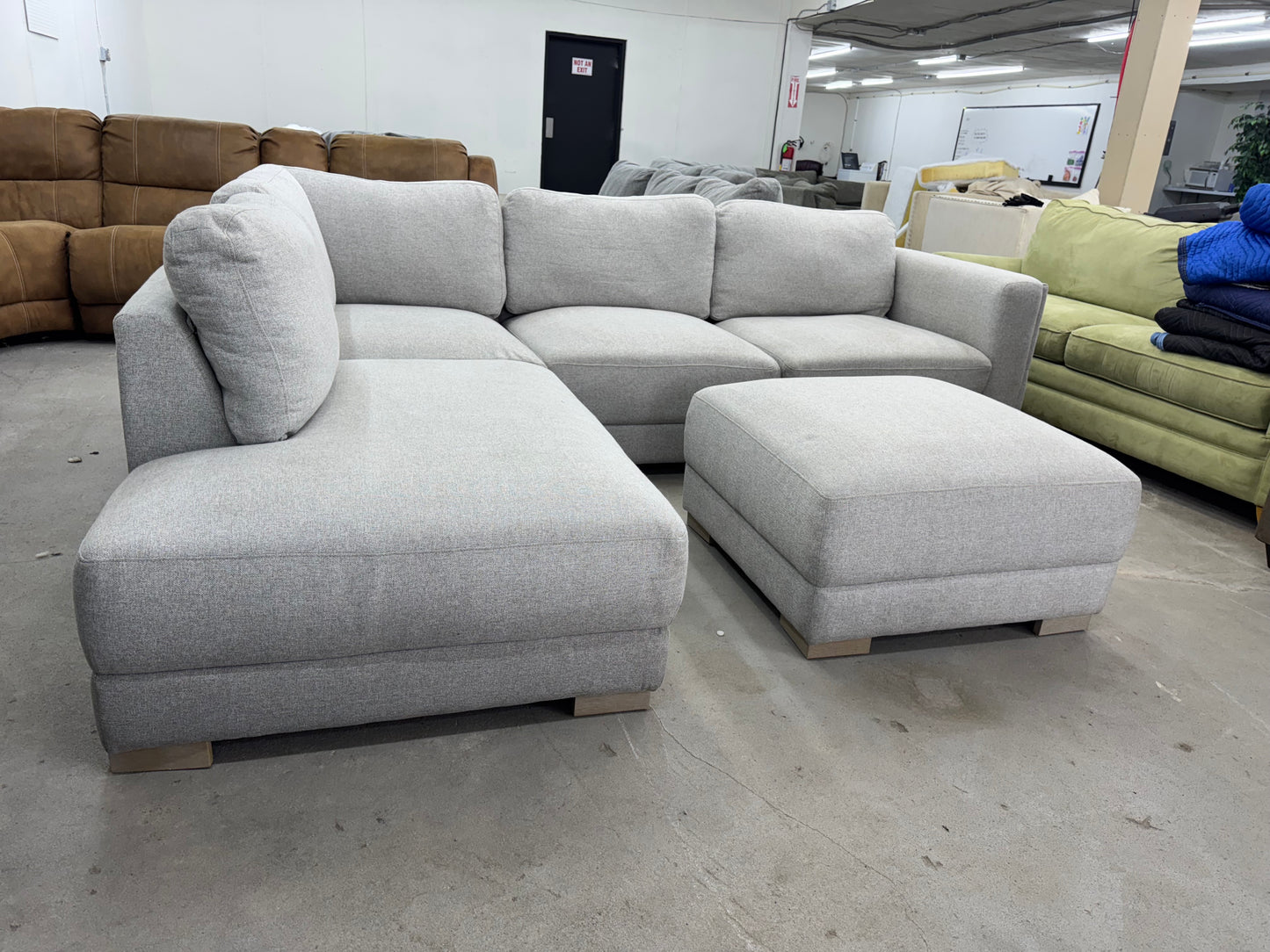 Off White L Shape Sectional Sofa with Ottoman