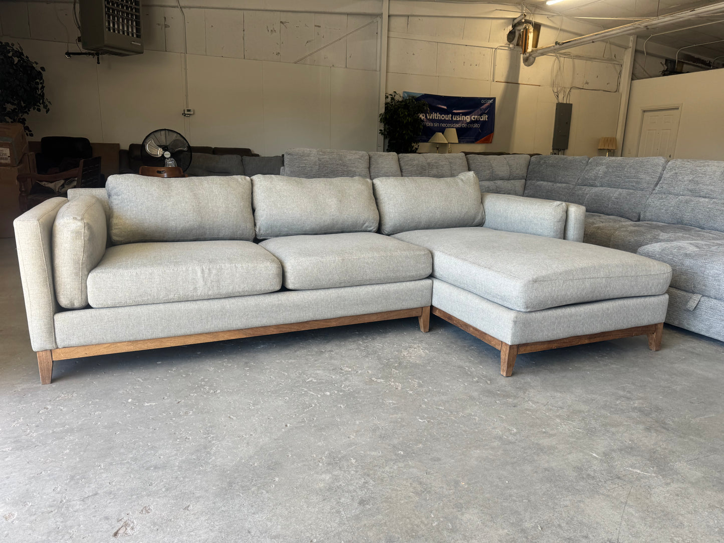 Gray Mid-Century Modern Sectional with Chaise Lounge