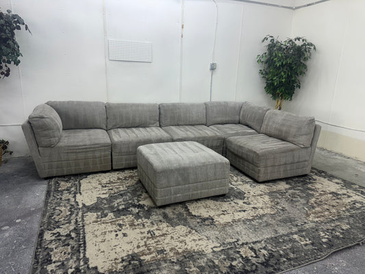 Light Gray 6 Piece Modular Sectional Couch