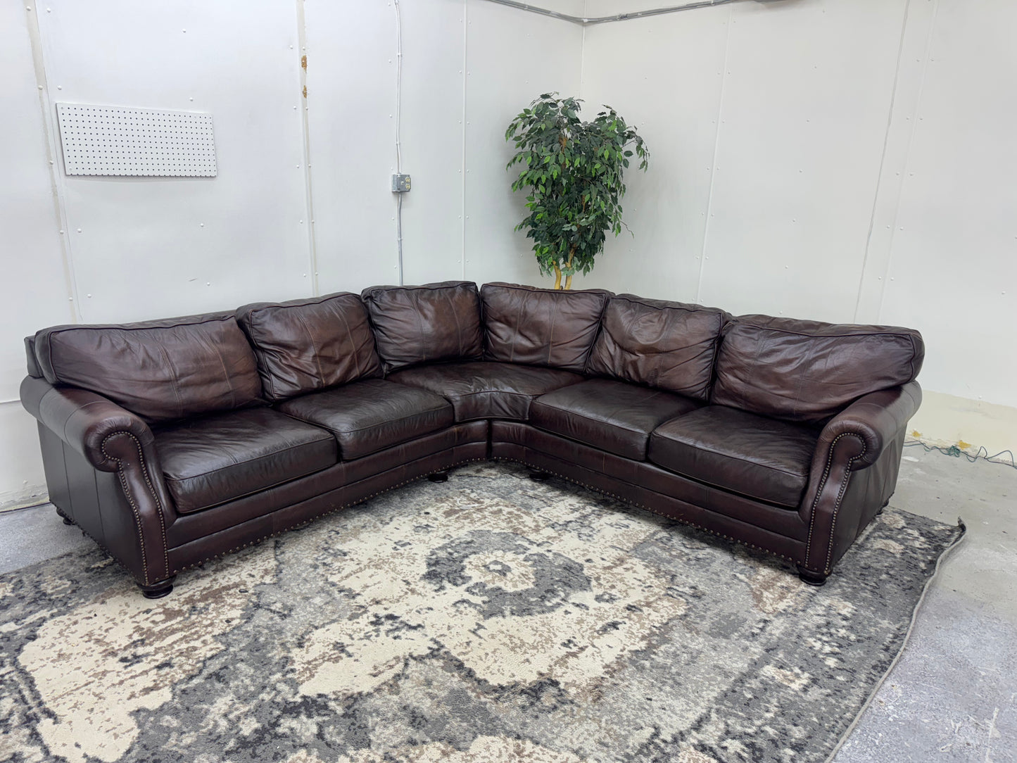 Stunning Brown Haverty’s Leather Corner Sectional Couch