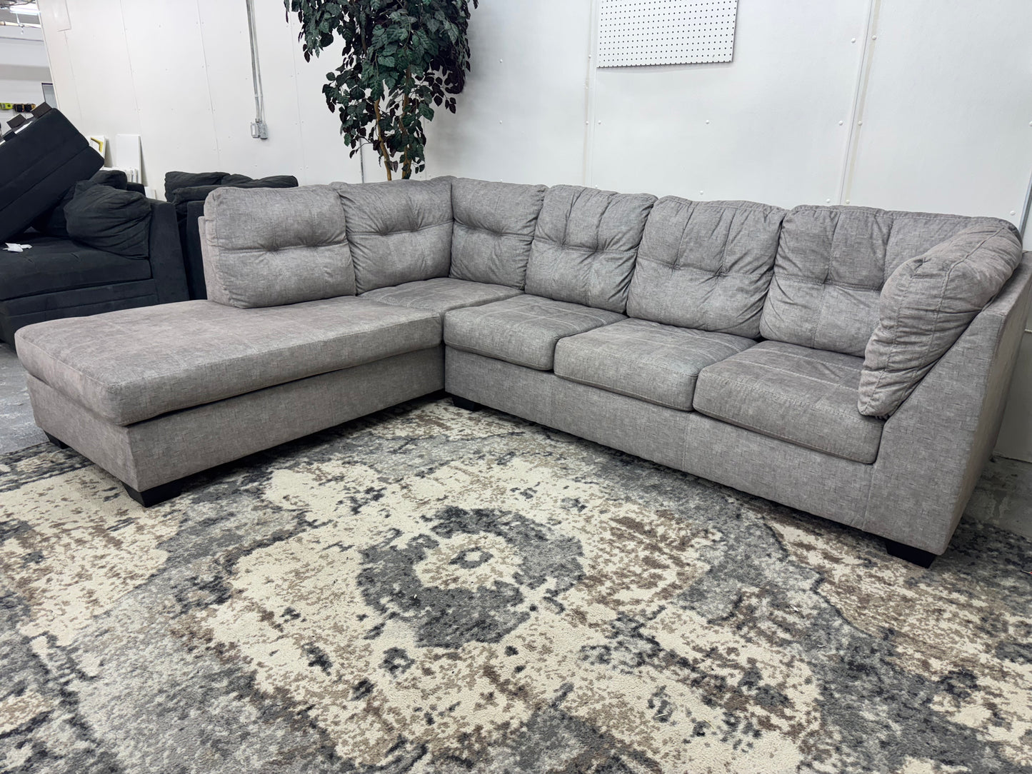 Light Gray L-Shape Sectional Sofa with Chaise
