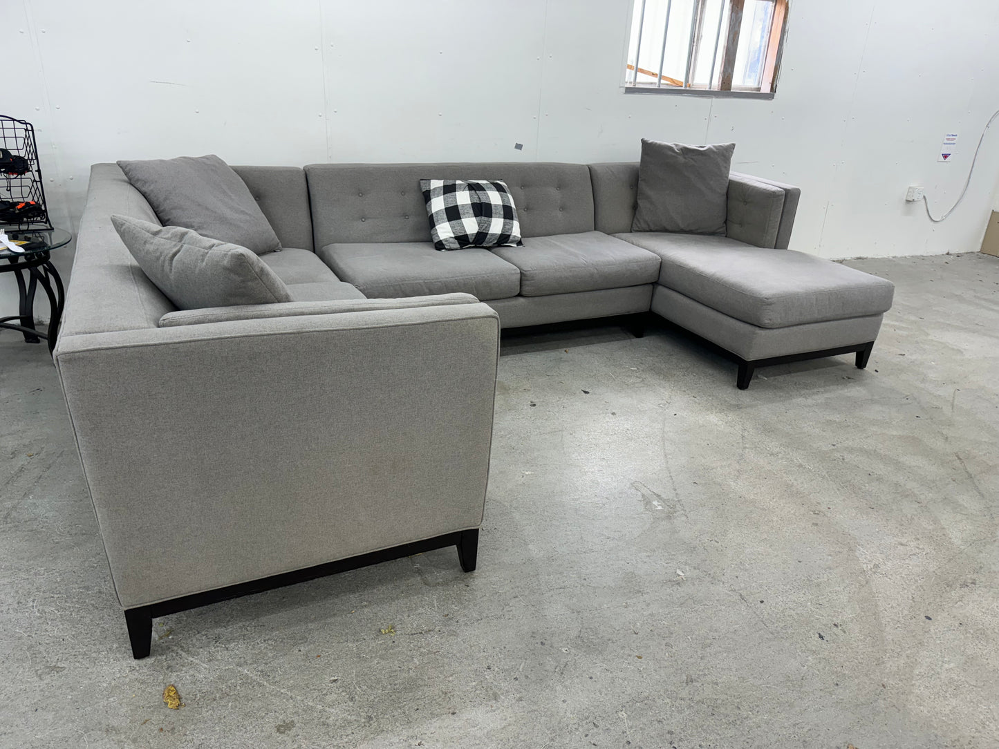 Gorgeous Gray Mid Century Modern U Shape Sectional Couch