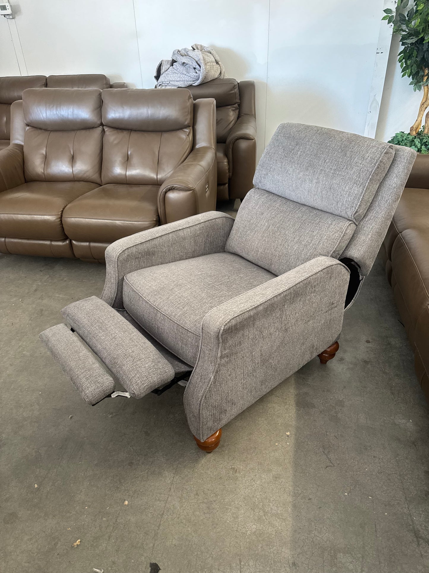 Gray Fabric Pushback Recliner