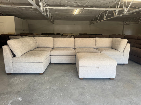 New Oatmeal 6 Piece Modular Sectional with Storage Ottoman