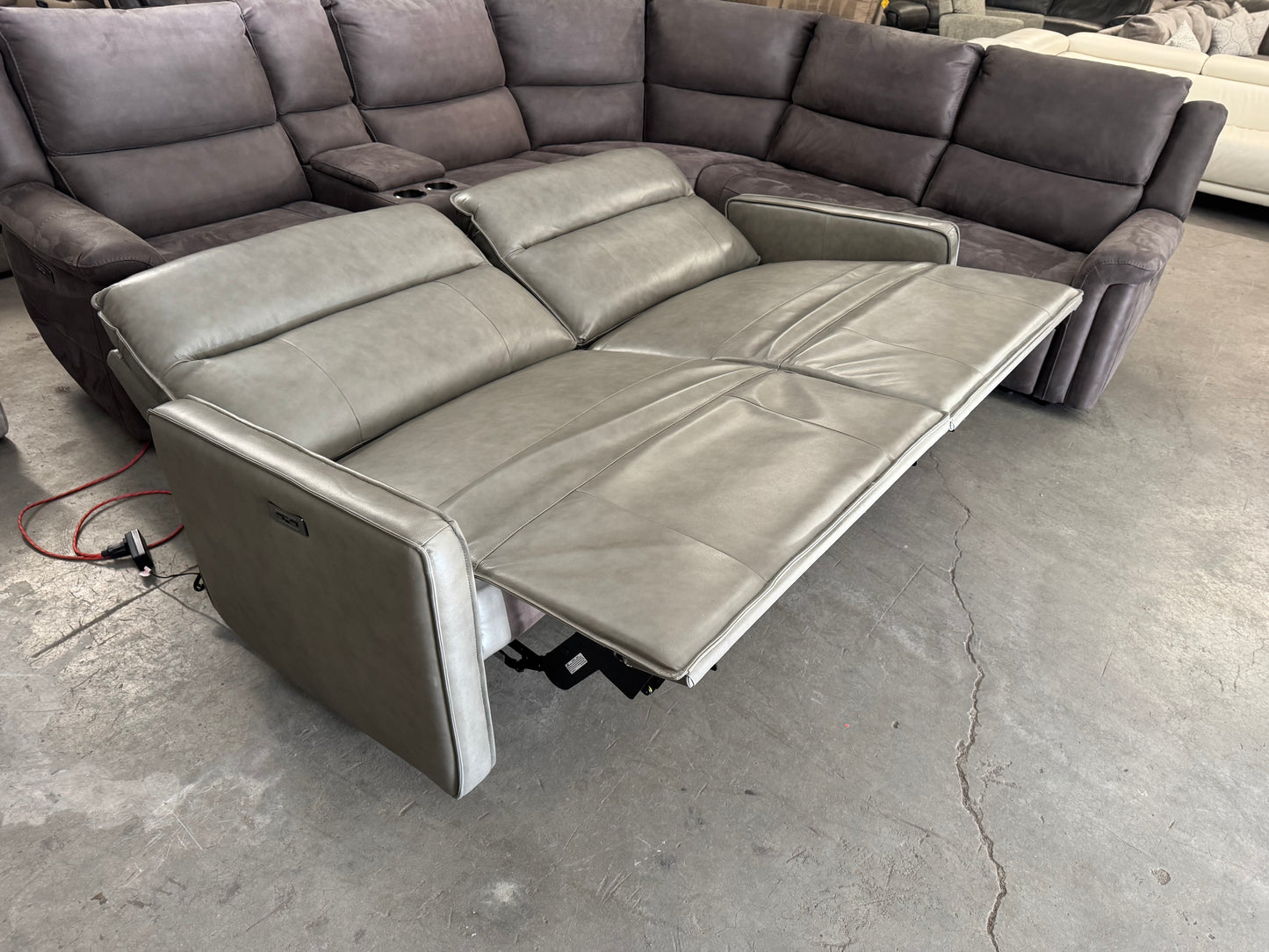 Henredon Keira Leather Zero-Gravity Power Reclining Sofa