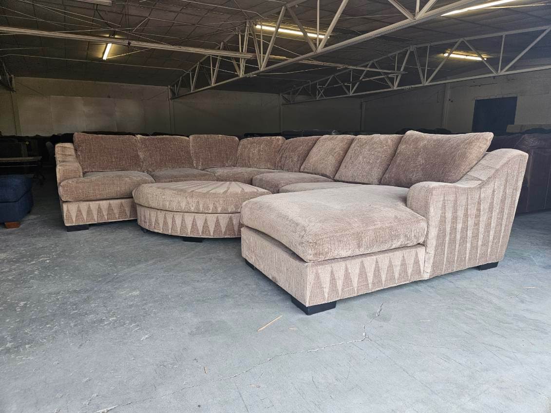 Huge Taupe Down-Filled U-Shaped Sectional with Ottoman m