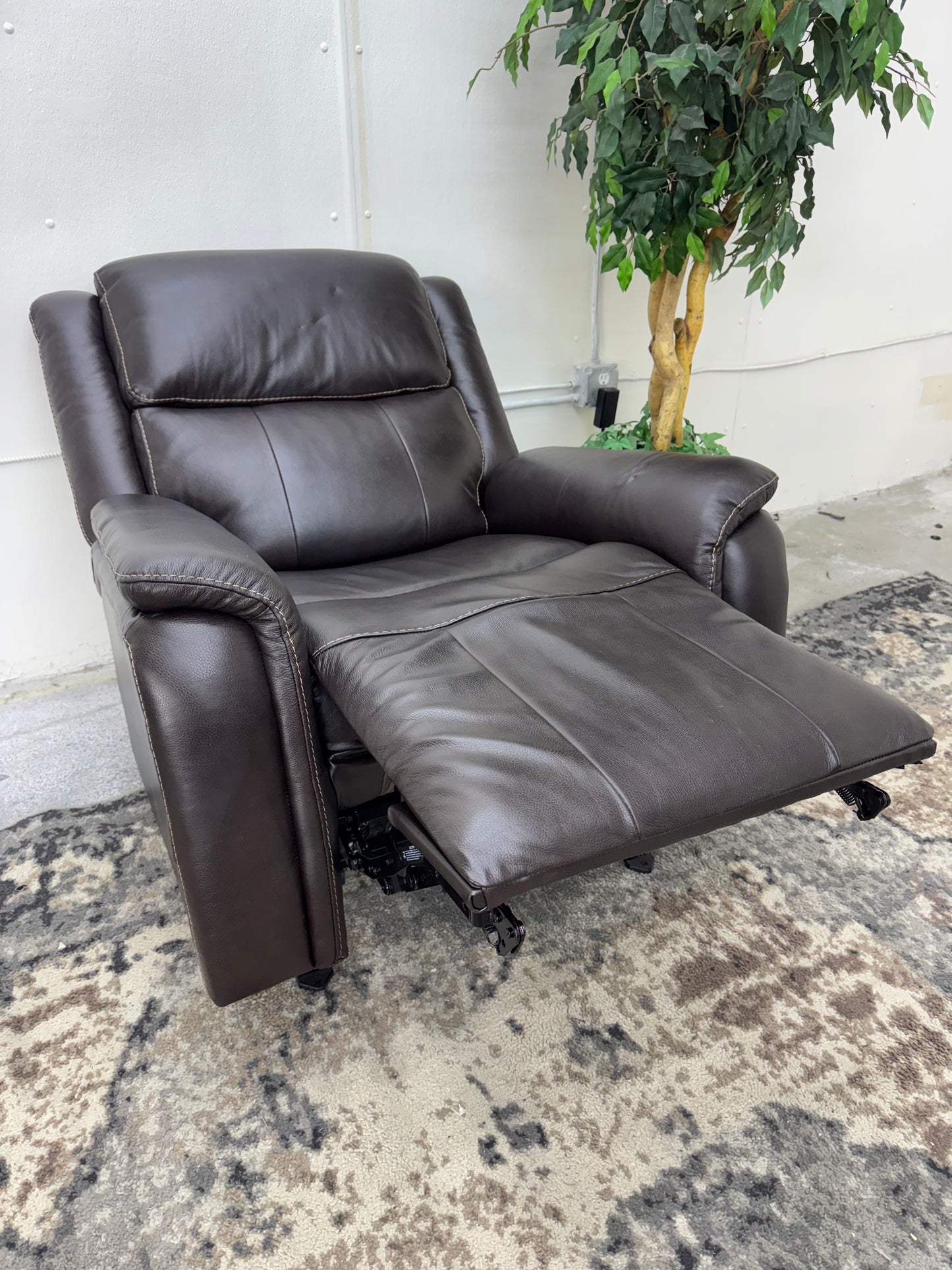 NEW BarcaLounger “Bryson” Brown Leather Rocking Recliner