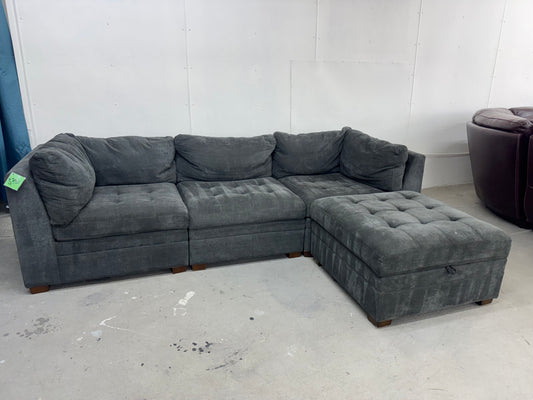 Thomasville Tisdale 4-Piece Modular Sofa with Storage Ottoman