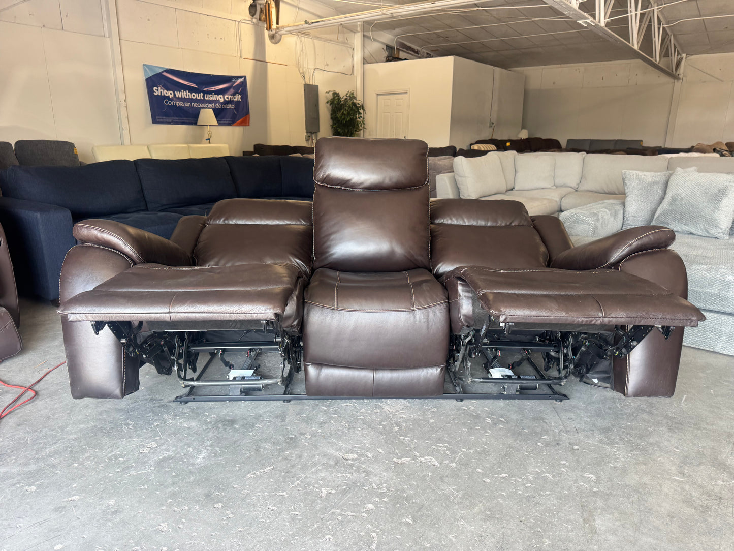 Leather Power Reclining Sofa – Gilman Creek Harvey with Power Headrests
