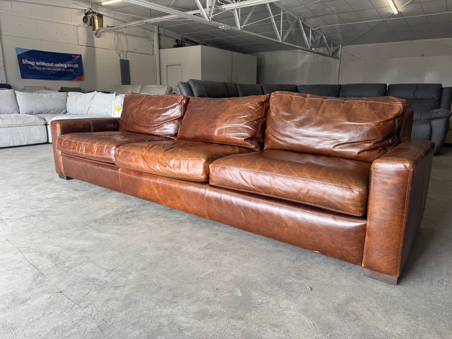 Restoration Hardware Leather Couch – RH Maxwell 3-Cushion Leather Sofa