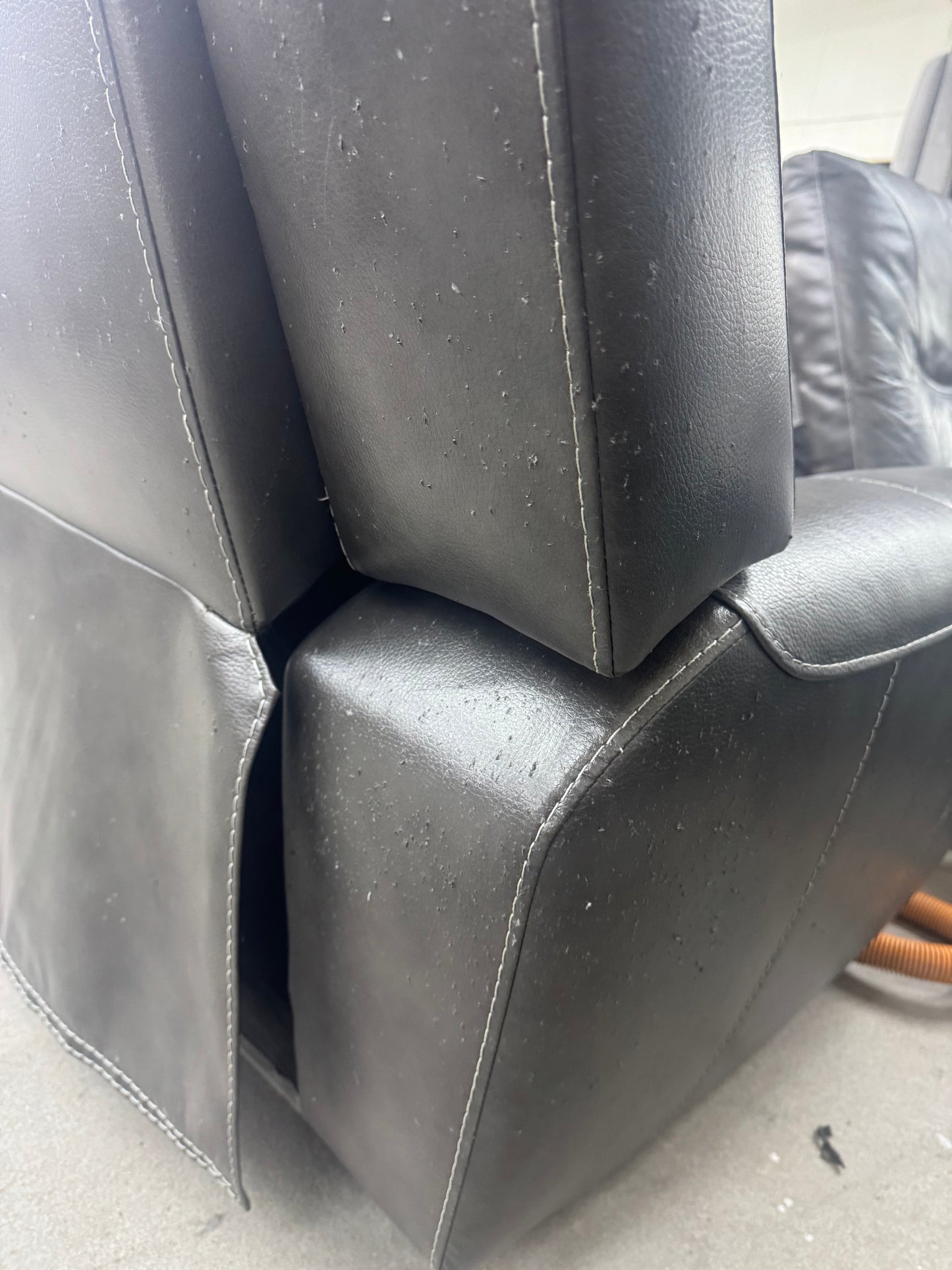 Charcoal Gray 5-Piece Modular Leather Sectional w/ Dual Manual Recliners