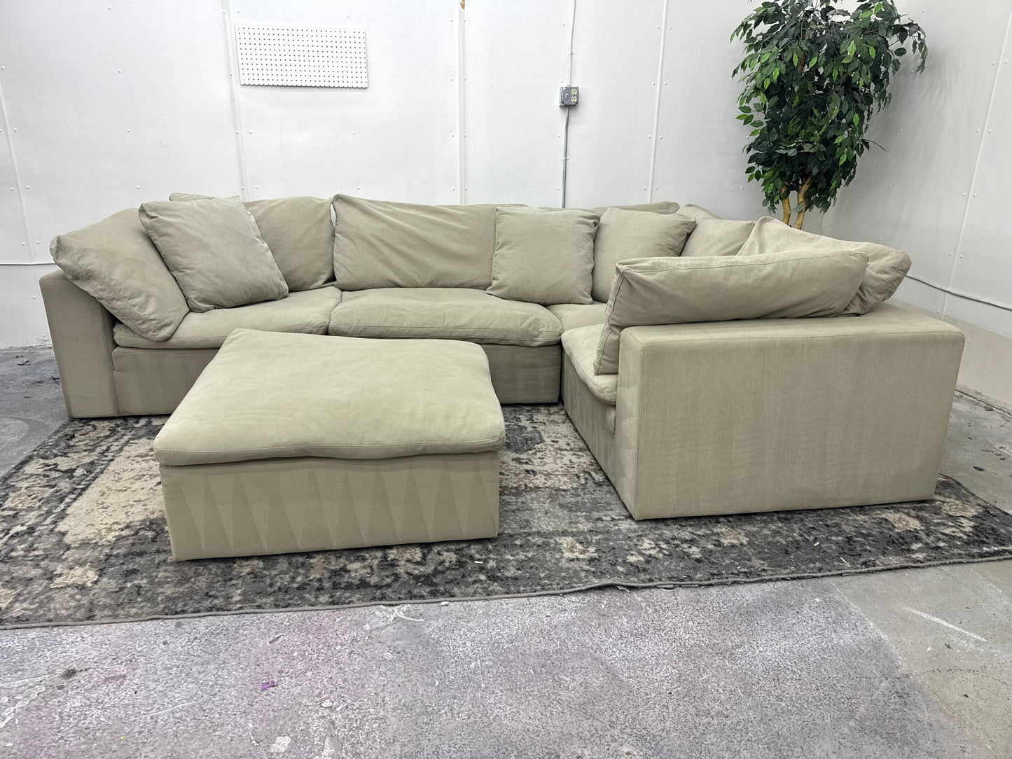 LIKE NEW 5-Piece Modular Beige Cloud Sofa