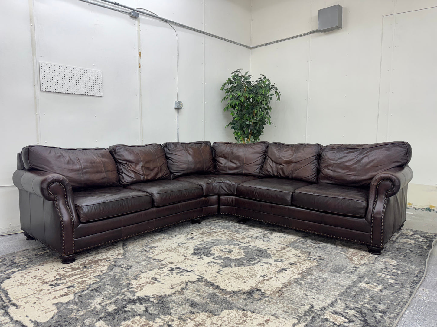 Stunning Brown Haverty’s Leather Corner Sectional Couch
