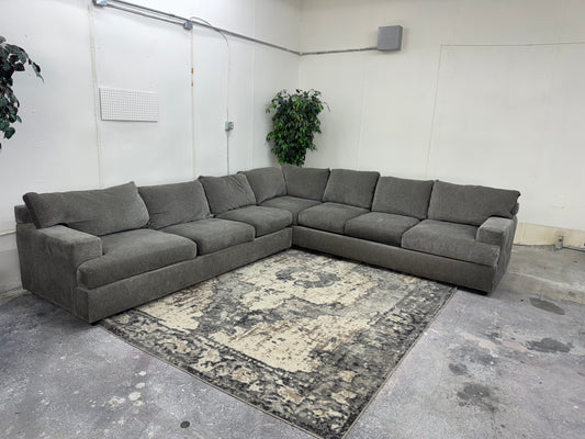 Gigantic Gray L-Shape Sleeper Sofa Sectional Couch