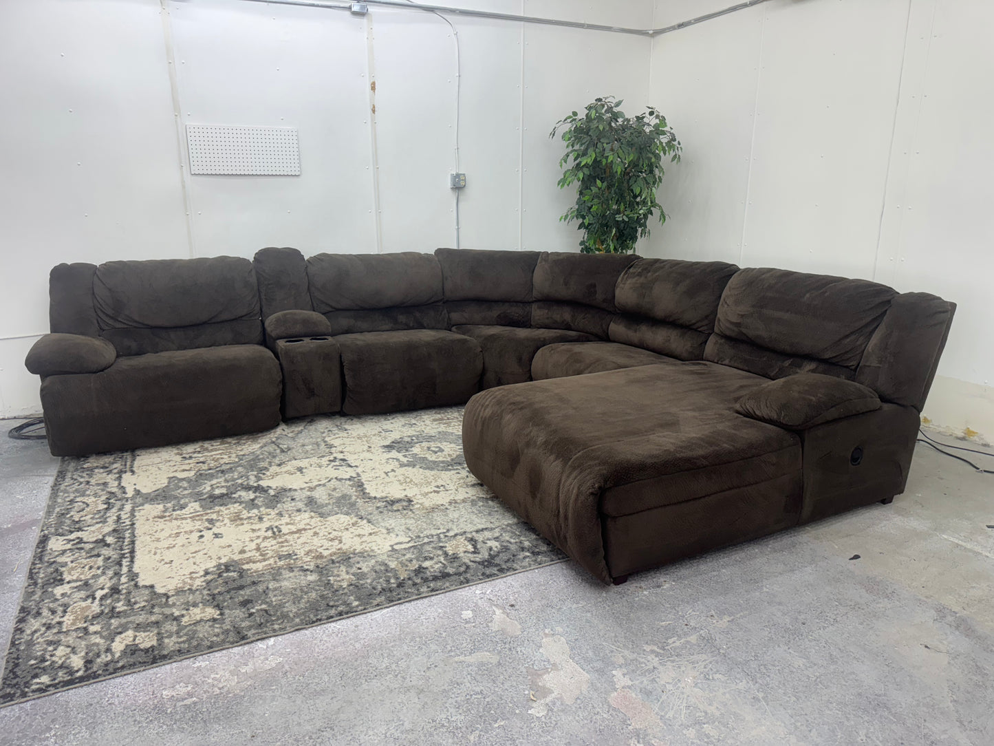 Plush Brown Modular Reclining Sectional with Reclining Chaise