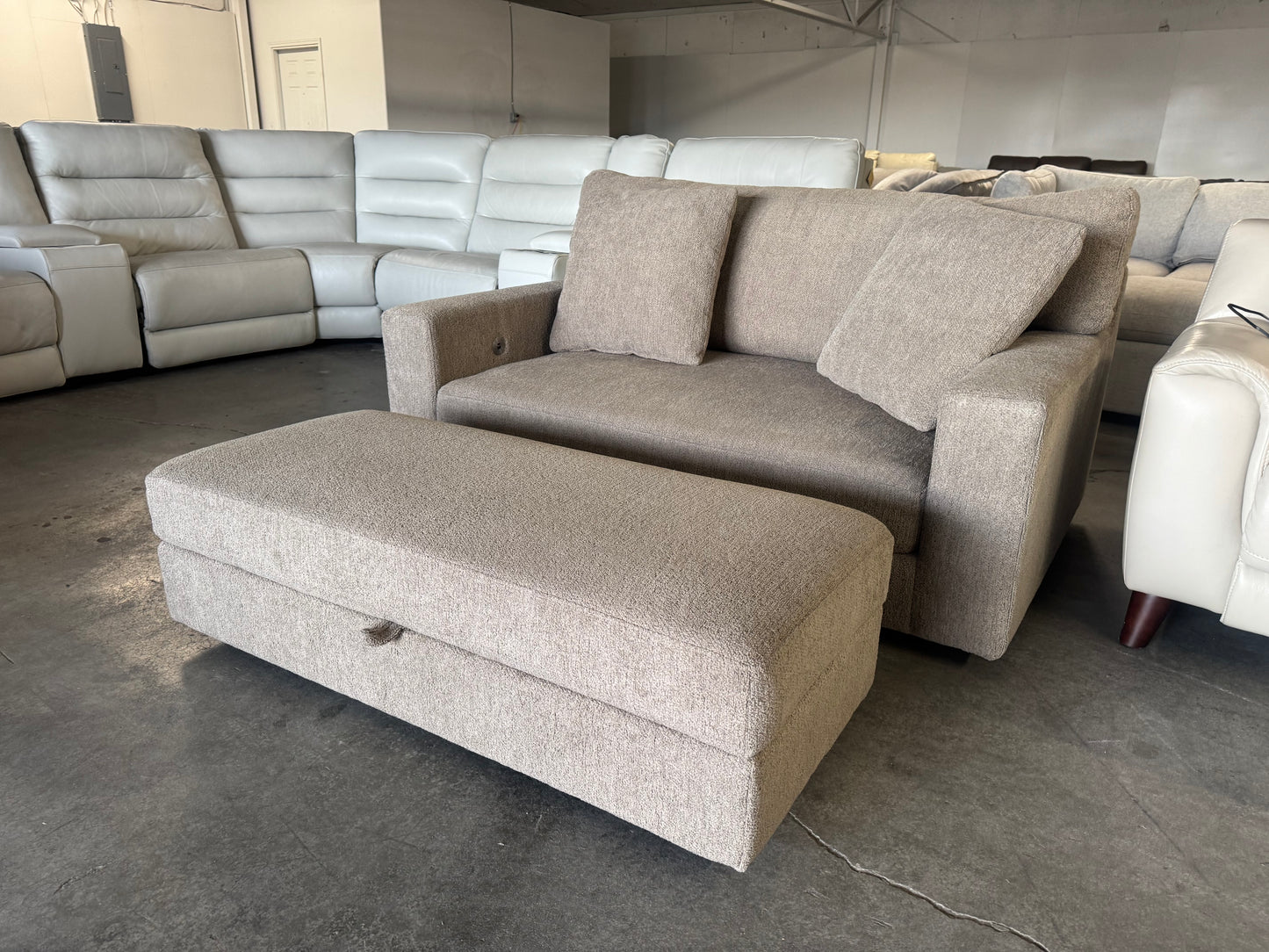 Thomasville Gilroy Oversized Storage Chair with Ottoman