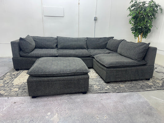 LIKE NEW Modular 5-Piece Albany Park Kova Sectional