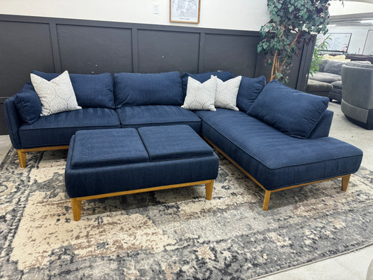 Gorgeous Mid Century Modern L Shape Sectional Couch with Storage Ottoman