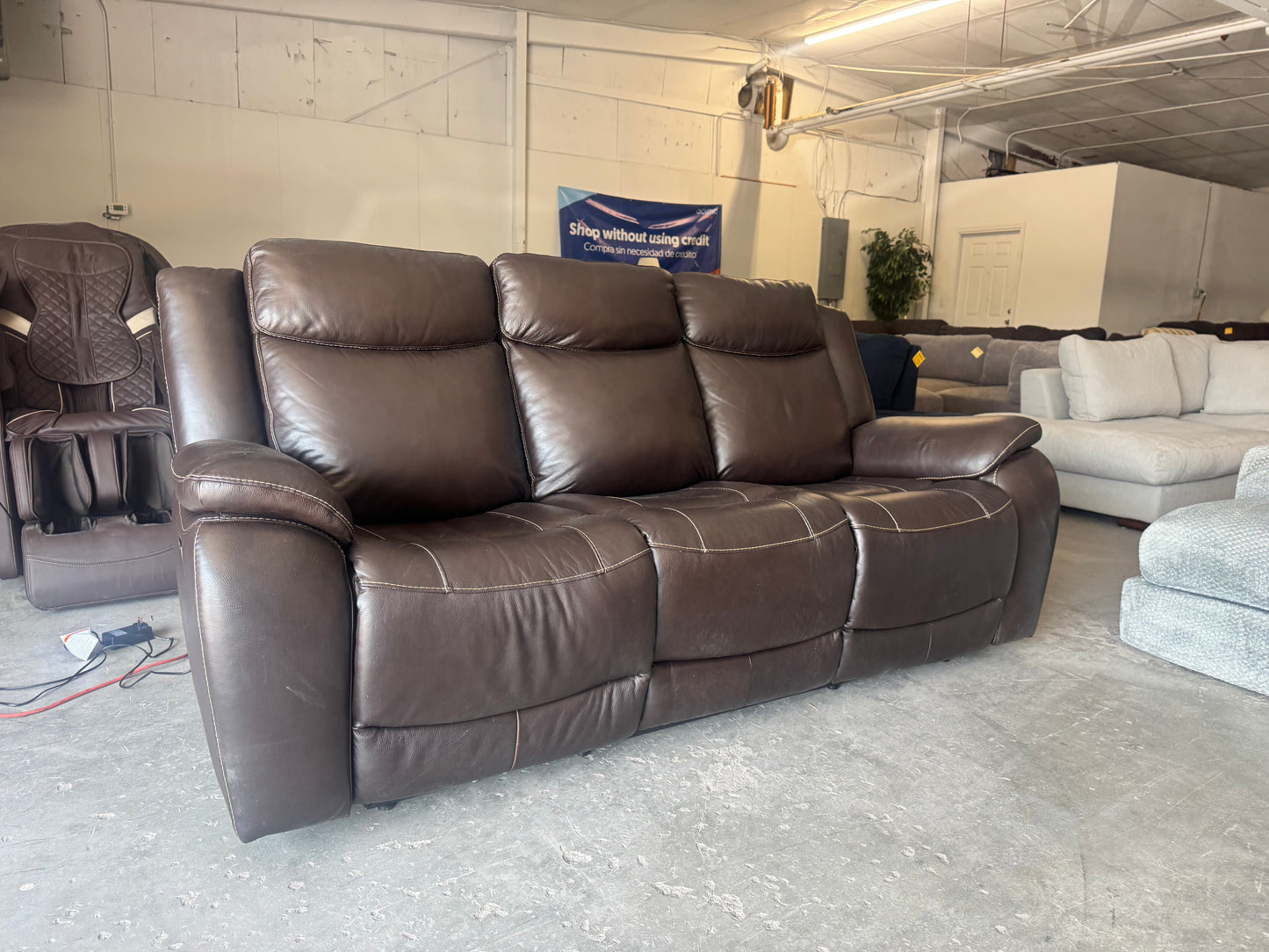 Leather Power Reclining Sofa – Gilman Creek Harvey with Power Headrests