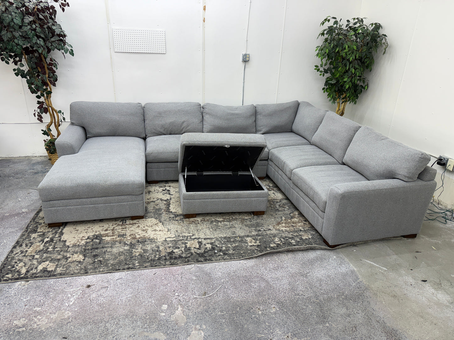 Gray U Shape Sectional Sofa with Storage Ottoman