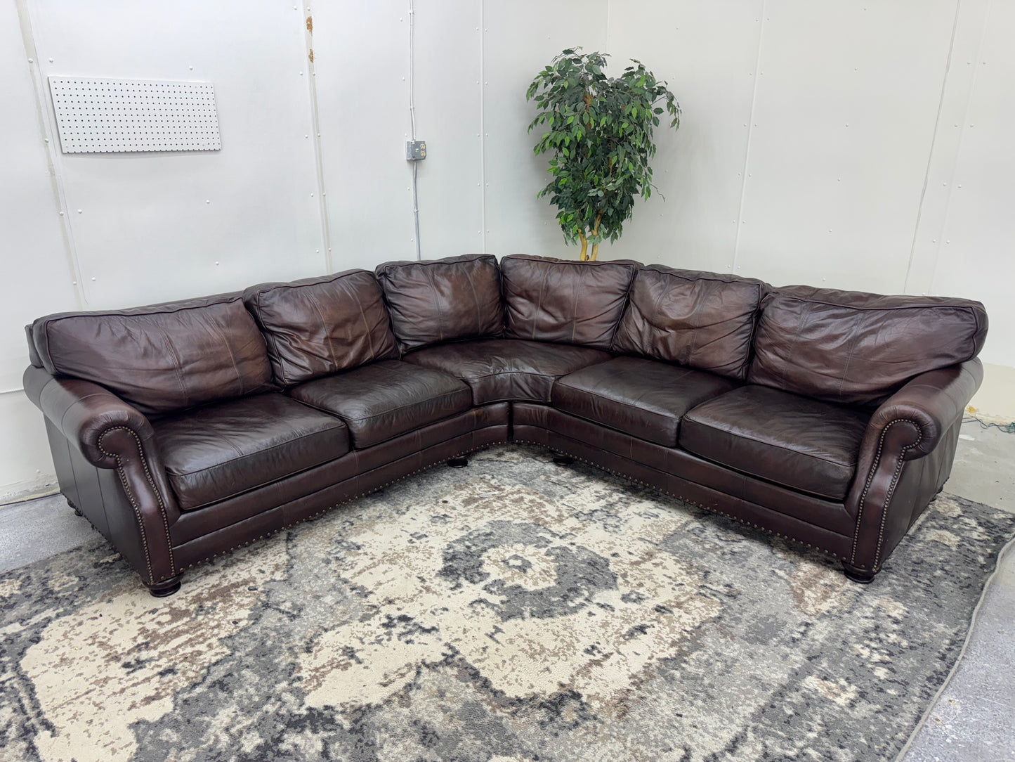 Stunning Brown Haverty’s Leather Corner Sectional Couch