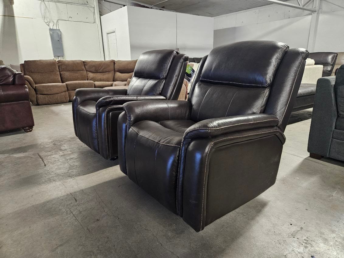 Barcalounger Bryson Dark Brown Leather Power Recliners (Pair)