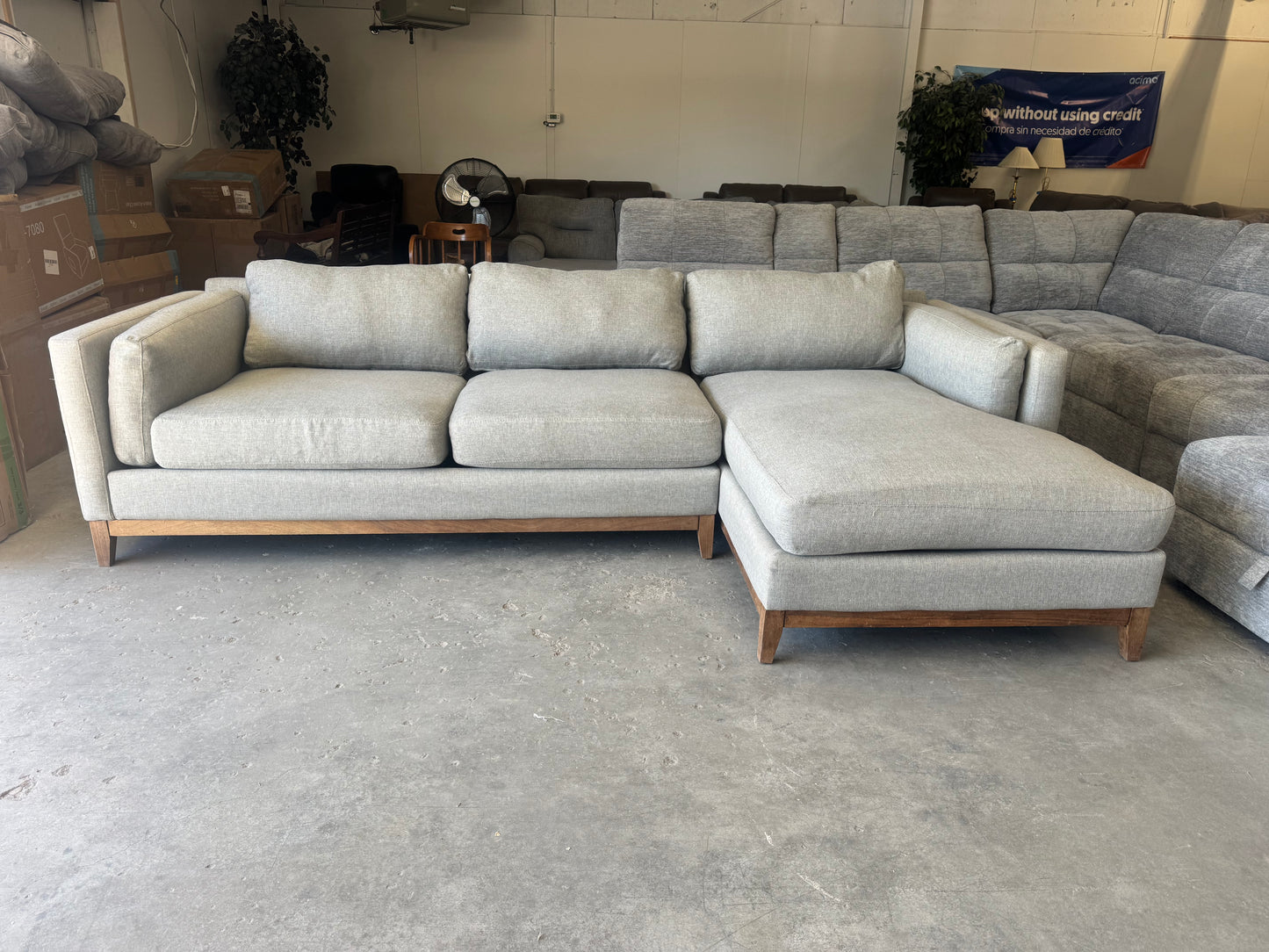 Gray Mid-Century Modern Sectional with Chaise Lounge
