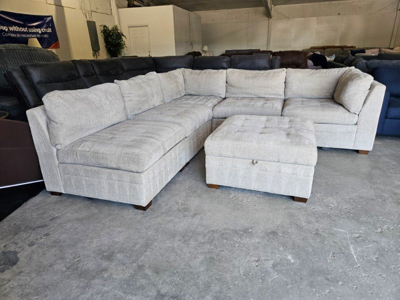 Light Gray 6-Piece Modular Sectional with Storage Ottoman