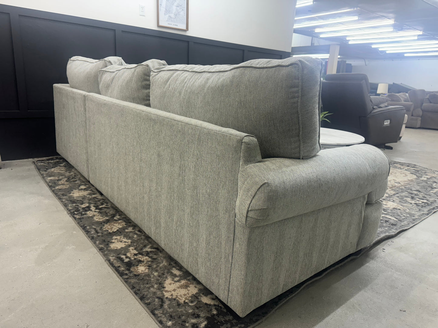 Like-new Light Gray Sectional Couch