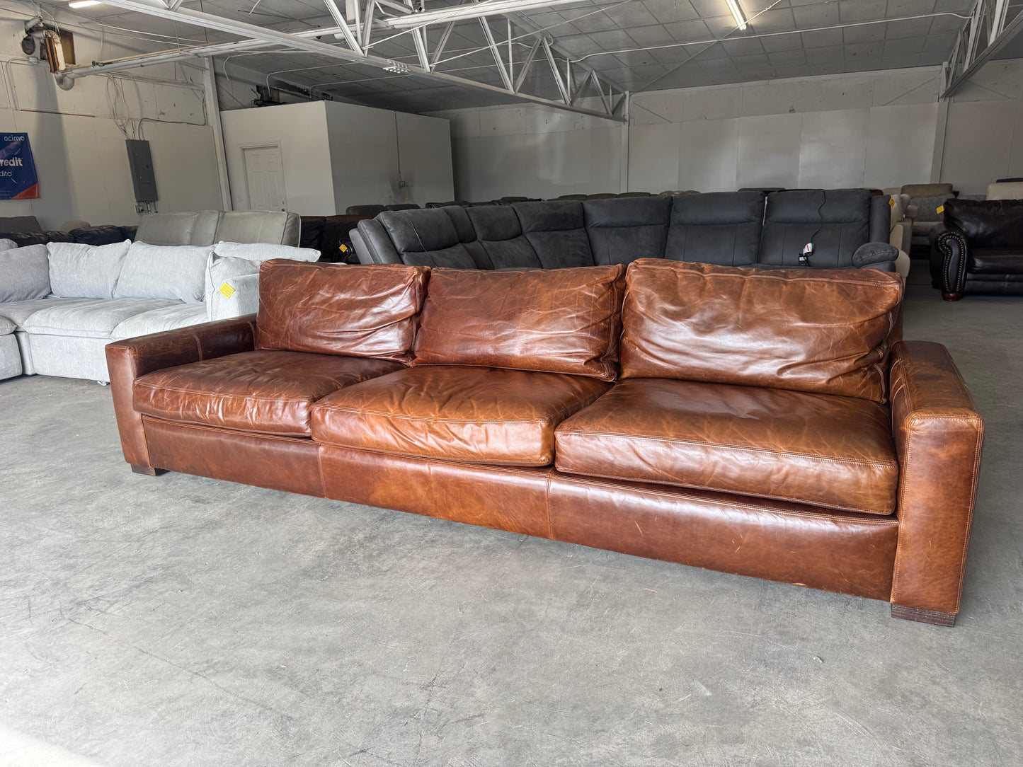 Restoration Hardware Leather Couch – RH Maxwell 3-Cushion Leather Sofa