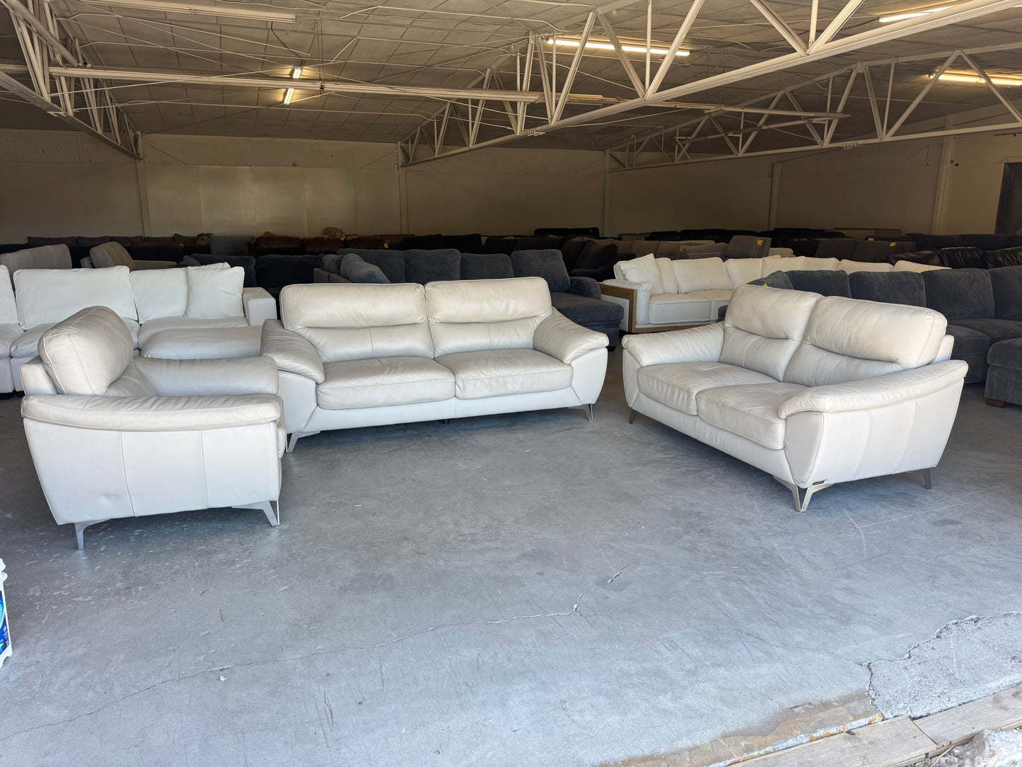 White Abbyson Leather Sofa, Loveseat & Chair Set