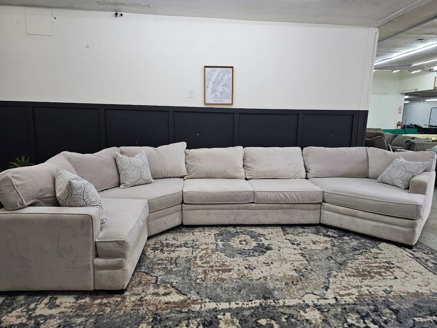 GIGANTIC Beautiful Cream Sectional Couch with Cuddler