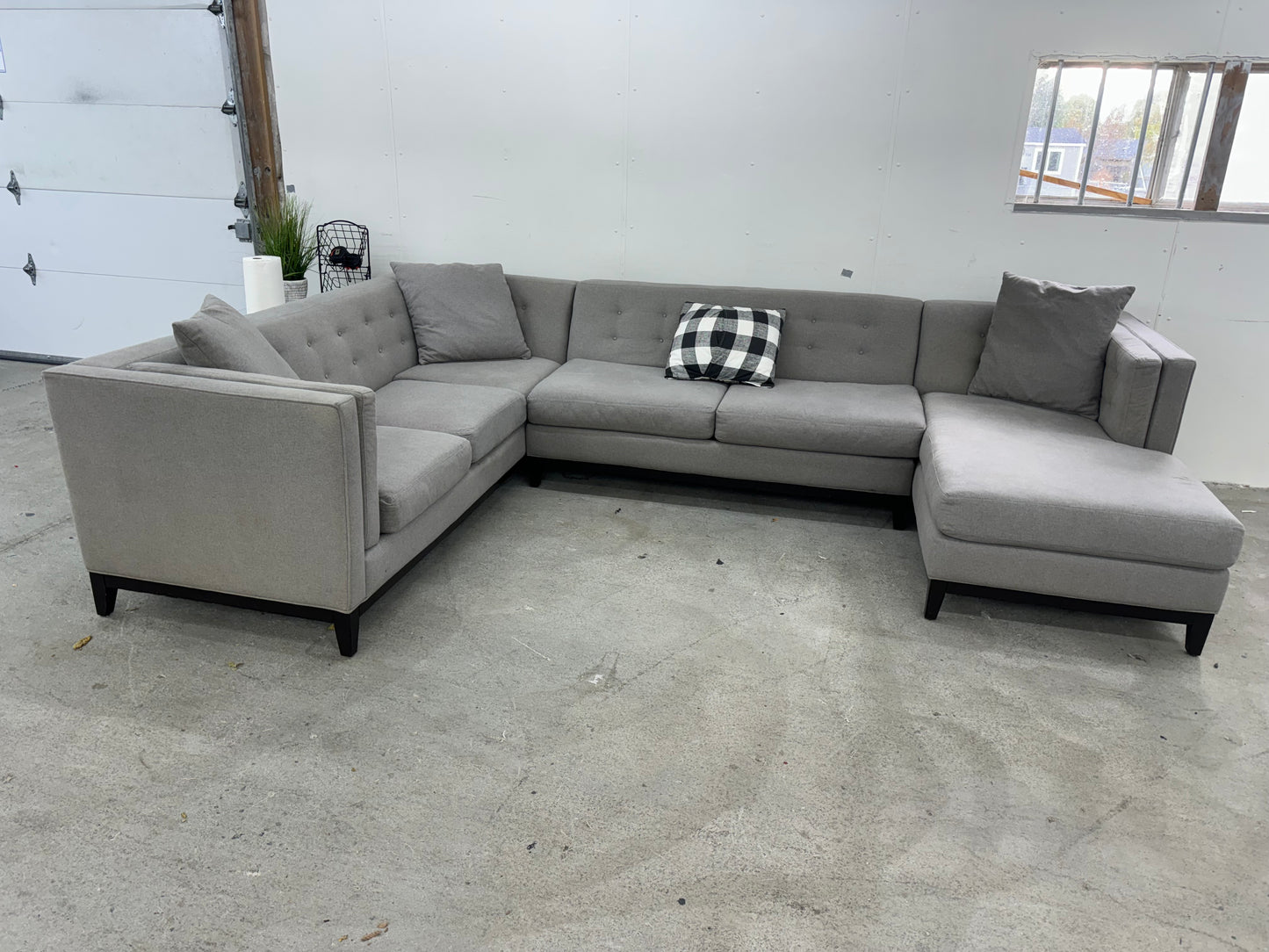 Gorgeous Gray Mid Century Modern U Shape Sectional Couch